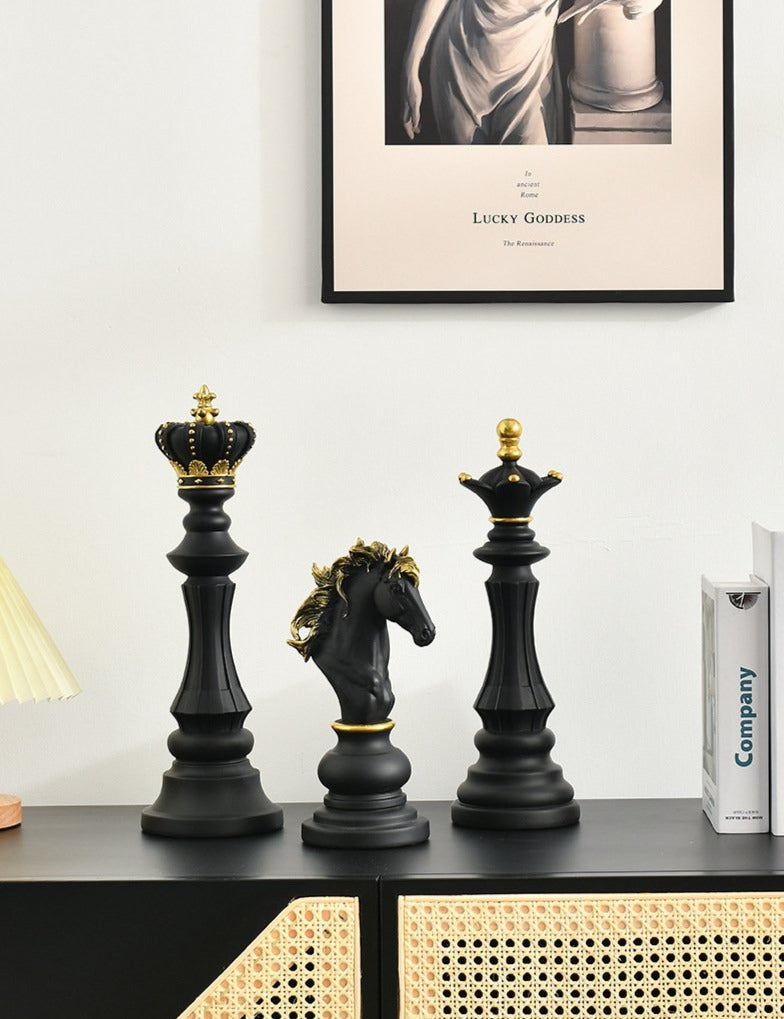 Luxe Chess Statues