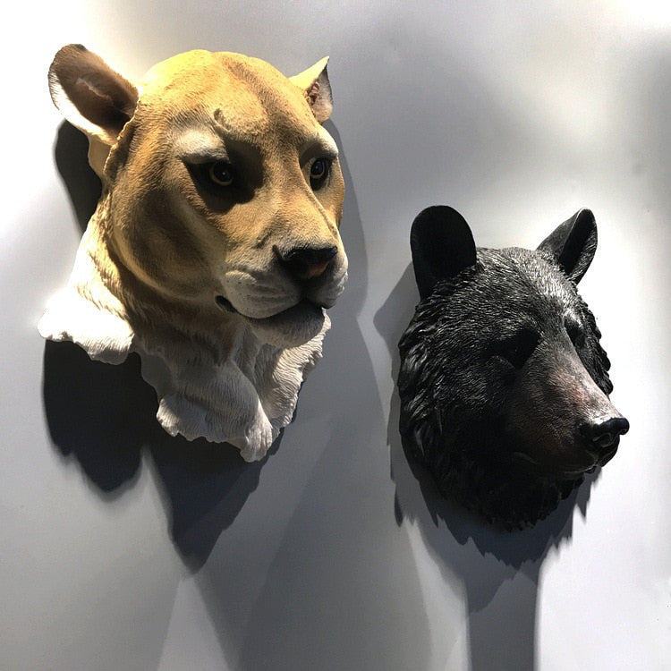 Animal Head Wall Figurine